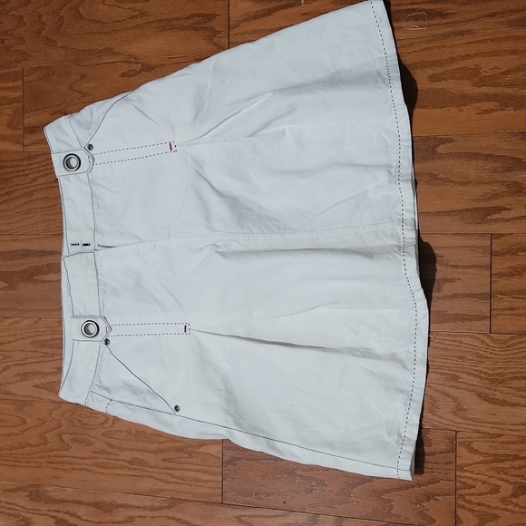 Skirt - Picture 1 of 3